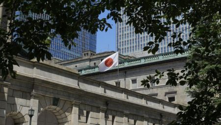 BOJ faiz artışlarına orta verebilir