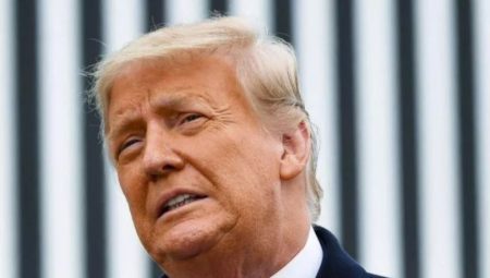 Trump: İlaç dalına gümrük vergisi uygulayacağız