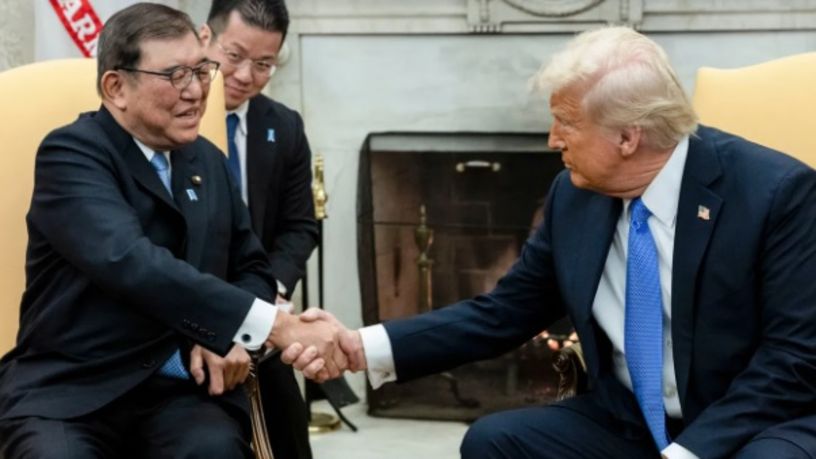 Trump, Japonya Başbakanı İşiba ile tarifeleri görüştü