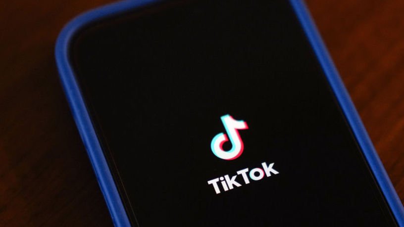Trump, TikTok için verilen süreyi uzattı