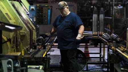 Euro Bölgesi imalattında toparlanma işareti 