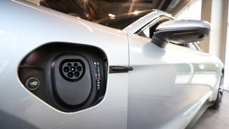 Çin’de elektrikli araba satışlarında artış