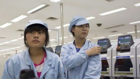 Çin’de hizmet bölümü tarifelere karşın büyüdü