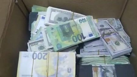 Döviz kazandırdı, borsa kaybettirdi