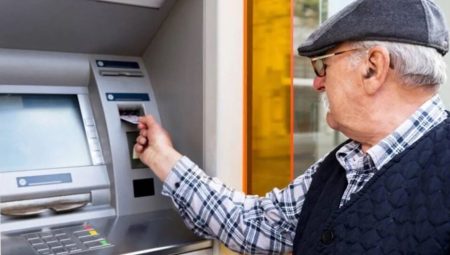 Emekli bayram ikramiyeleri hesaplara yatmaya başladı
