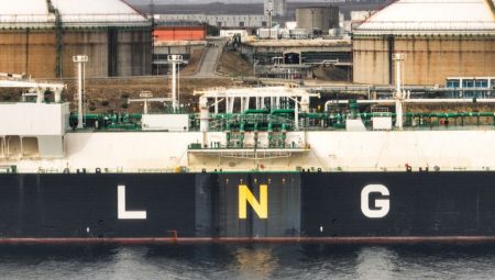 LNG fiyatları son 4 ayın en yüksek düzeyine ulaştı