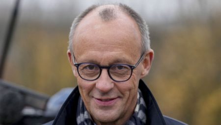 Merz: ABD’li teknoloji şirketlerine tarife misillemesi yapabiliriz