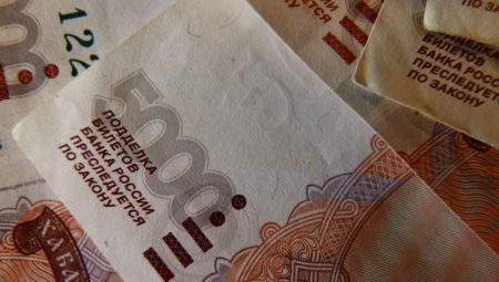 Rusya bütçesinde petrol tesiri