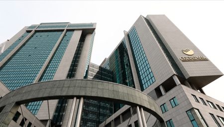 Sberbank yapay zeka ile 450 milyar ruble gelir bekliyor