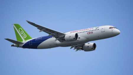 Trump, Çin’e uçak motor modülü ihracatını durdurdu