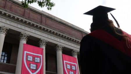 Trump’ın Harvard kararına durdurma