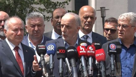 TÜRK-İş Başkanı Atalay: Kamu sözleşmelerini ülke gündeminden çıkarsınlar