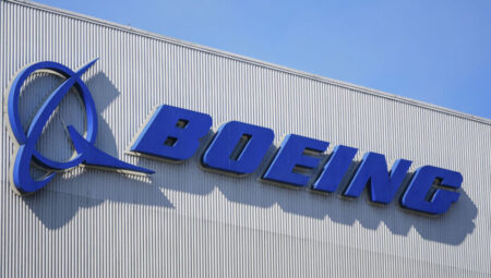 ABD’de Boeing çalışanları greve gitti