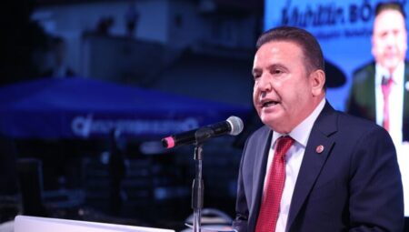 Adana, Antalya, Adıyaman Belediye Liderleri gözaltına alındı