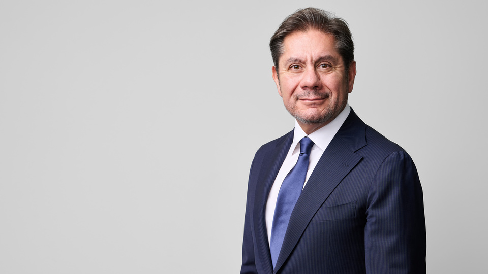 Akbank Avrupa’nın en düzgünleri ortasında