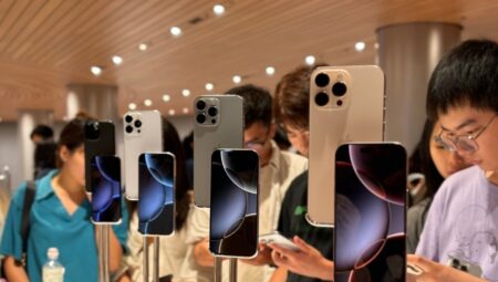 Apple, Çin’de birinci kere mağazasını kapatıyor