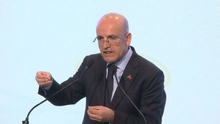 Bakan Şimşek, İslami Finans Tepesi için Londra’da