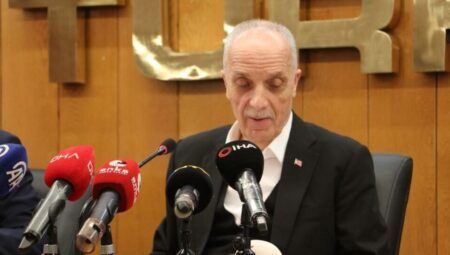 Cevdet Yılmaz TÜRK-İŞ Başkanı Atalay ile Beştepe’de görüştü