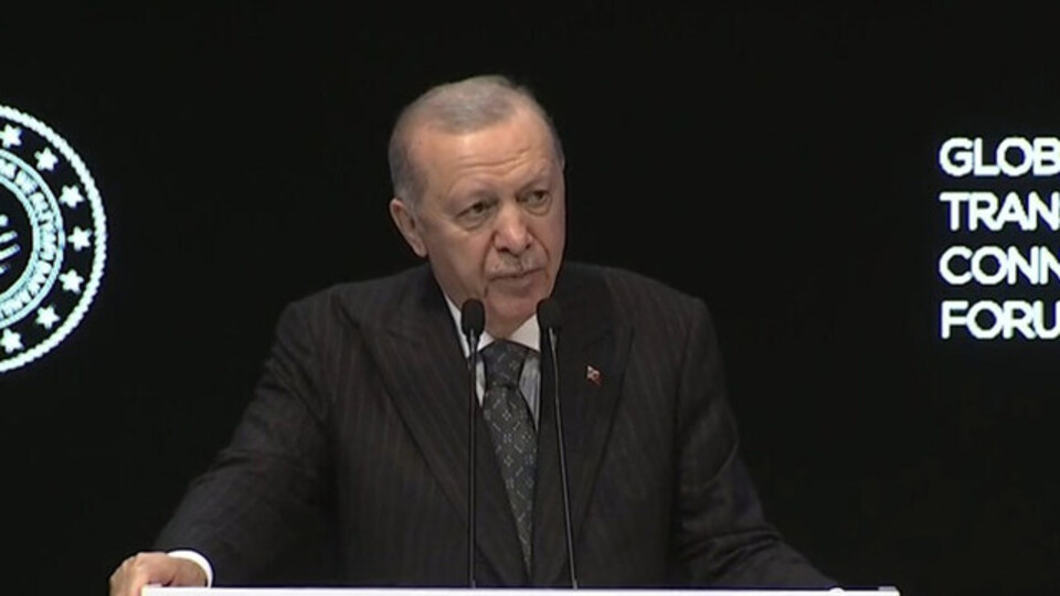 Erdoğan: Global iktisatta lojistik çizgilerin ehemmiyeti süratle artıyor