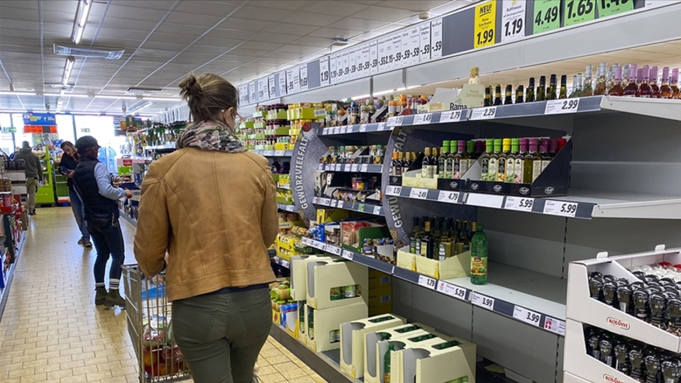 Euro Bölgesi’nde enflasyon beklentilere parelel