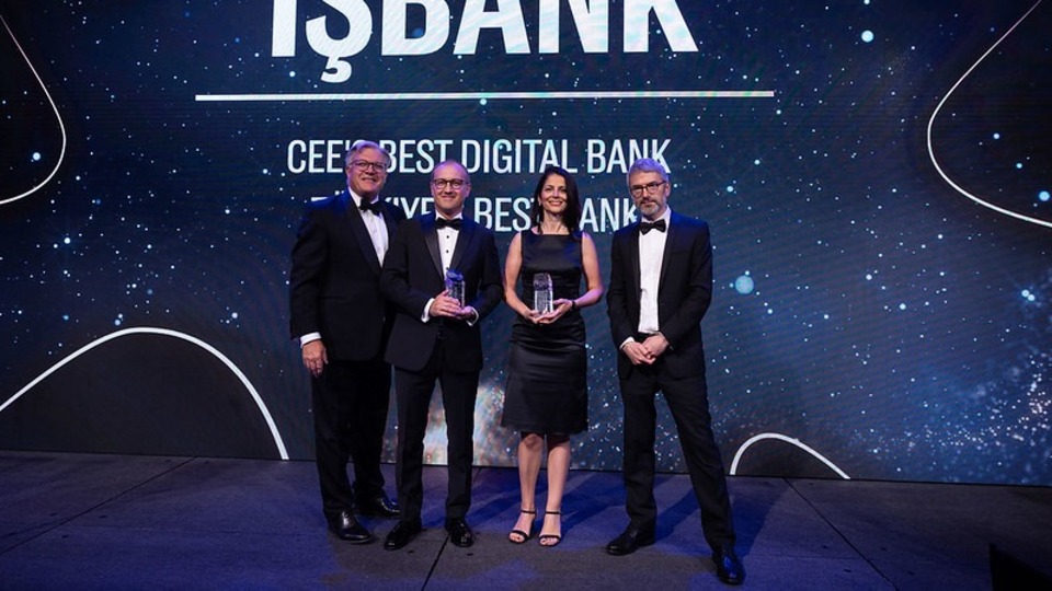 İş Bankası’na Orta ve Doğu Avrupa’nın en düzgün dijital bankası mükafatı