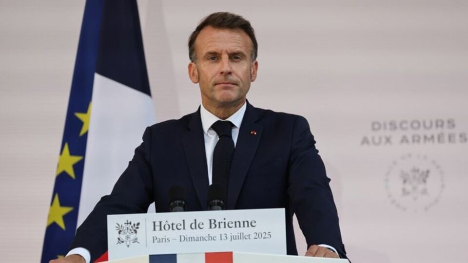 Macron, önümüzdeki iki yılda 6,5 milyar euro ek askeri harcama yapacak