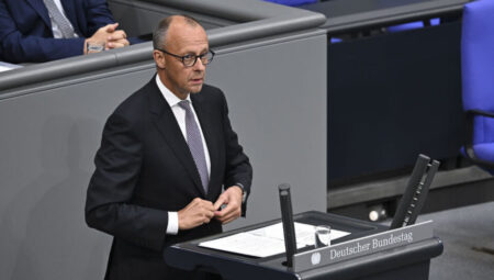 Merz’in 46 milyar euroluk vergi indirimi destekleniyor