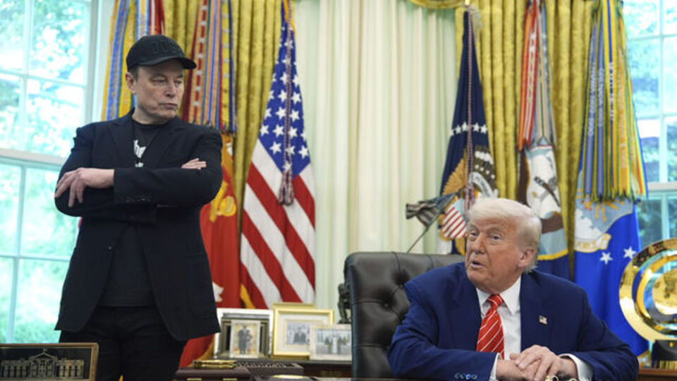 Musk-Trump gerginliği tırmanırken, Tesla payları sert düştü
