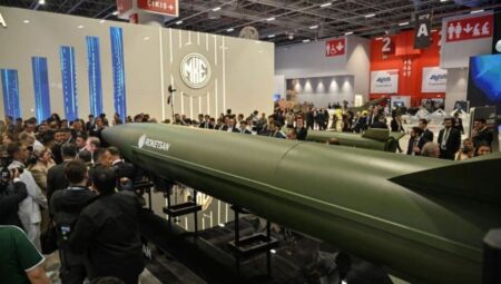 Roketsan IDEF 2025’te altı stratejik eser tanıttı