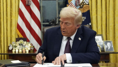 Trump: Vietnam ile ticaret mutabakatı yaptık