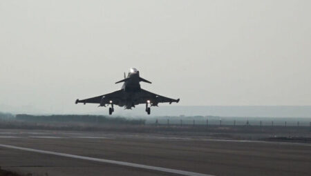 Türkiye ile Birleşik Krallık, Eurofighter Typhoon uçakları için Mutabakat Zaptı imzaladı