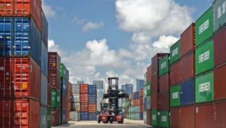 ABD dış ticaret açığı dört ayın doruğunda