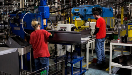 ABD’de imalat PMI 2025’i en düşük düzeyde kapattı