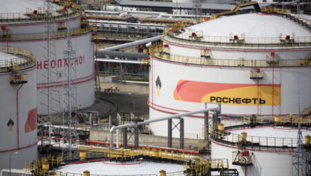 ABD’den Rus petrol şirketlerine yeni yaptırım