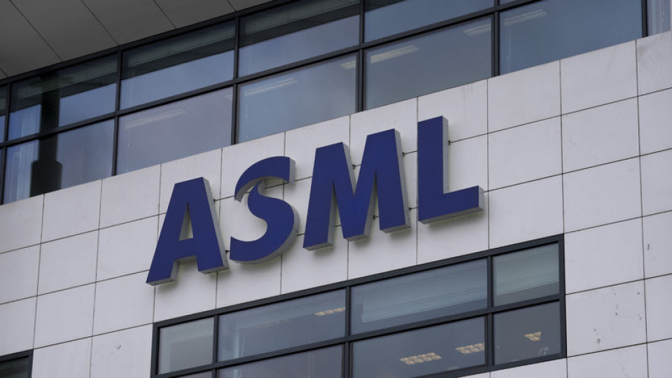 ASML’den rekor siparişler ve geri alım atılımı