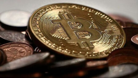 Bitcoin, Trump’ın İran’a atakları ertelemesiyle keskin arttı