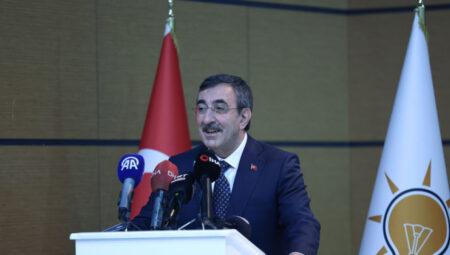 Cevdet Yılmaz: Dezenflasyon süreci güçleniyor