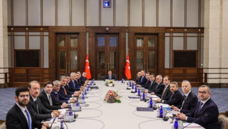 EKK: Enflasyonla çabaya eşgüdüm içinde devam edilecek