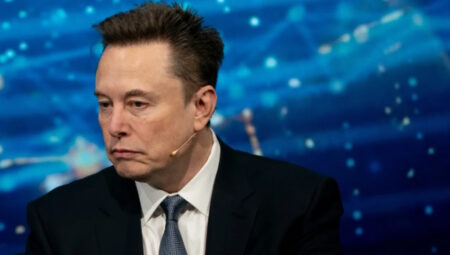Elon Musk, “Terafab” isimli çip üretim tesisi kuruyor