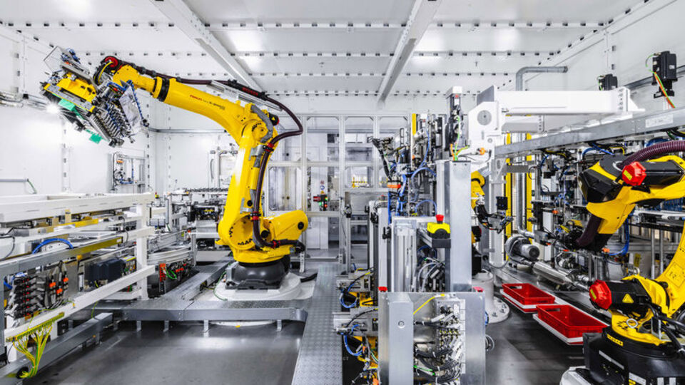 Euro Bölgesi imalat PMI verisinde 2022’den beri bir birinci