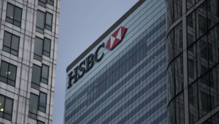 HSBC, dolar/TL kestirimini üst çekti