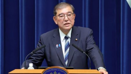 Japonya’da başbakan misyonu bırakıyor