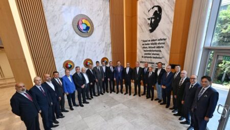 Karahan’dan TOBB’a ziyaret