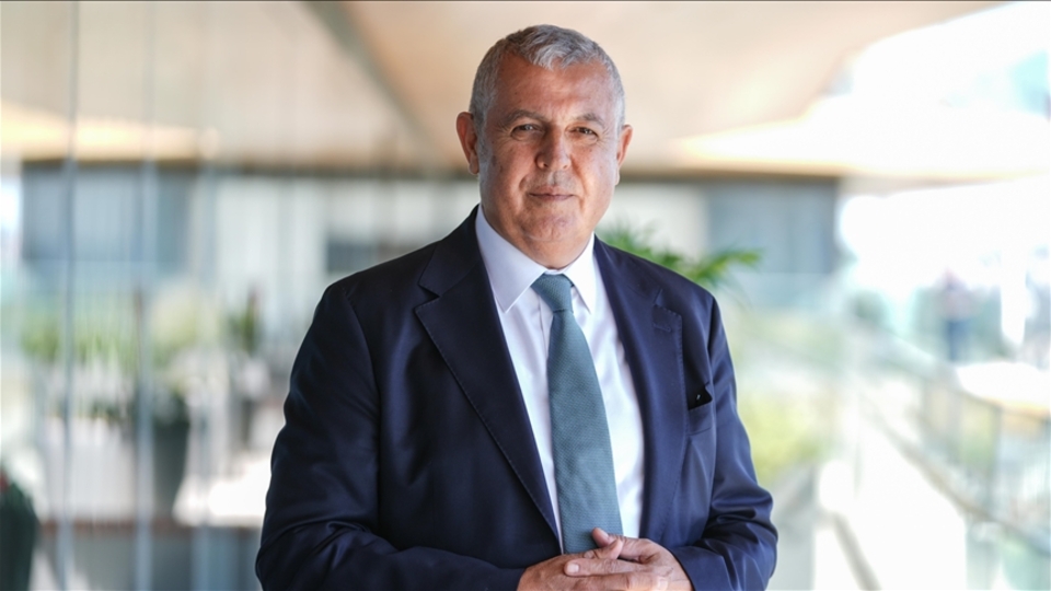 Kibar Holding’te halka arz gündemi