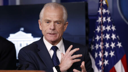 Navarro, Hindistan’ın Rus petrolü bağımlılığını fırsatçılık olarak kıymetlendirdi