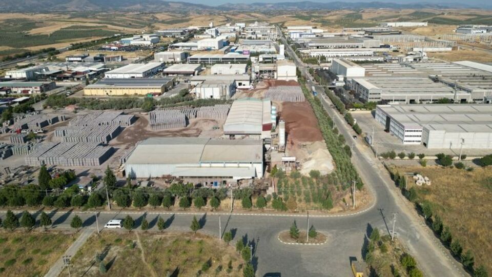 OSB’de tamamlanamayan yatırımlar için ek müddet