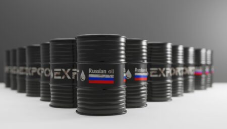 Petrol, Rusya’nın değerli ihracat limanı açılınca düşüşe geçti