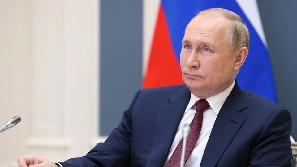 Putin’den Zelenskiy’e Moskova’da görüşme daveti
