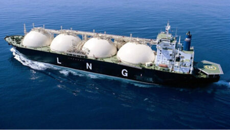 Rota değişti: LNG gemileri Avrupa’dan Asya’ya yöneldi
