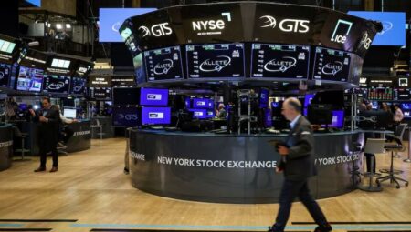 S&P 500 rekor düzeye ulaştı